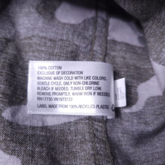 Universal Thread Womens Camden Camo Button-Down Shirt L Long Sleeve Casual Top - Picture 5 of 5